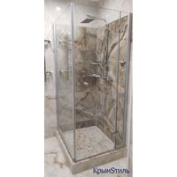 Стеклянные перегородки и душевые